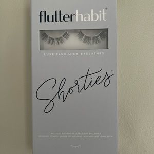Flutters Habit Eyelash Extensions